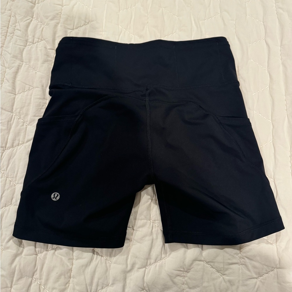 LULULEMON bike shorts size 6 black